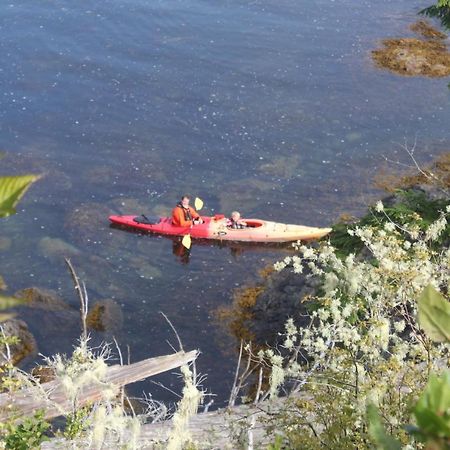 Cygnet Cove Suites Ucluelet Chambre photo