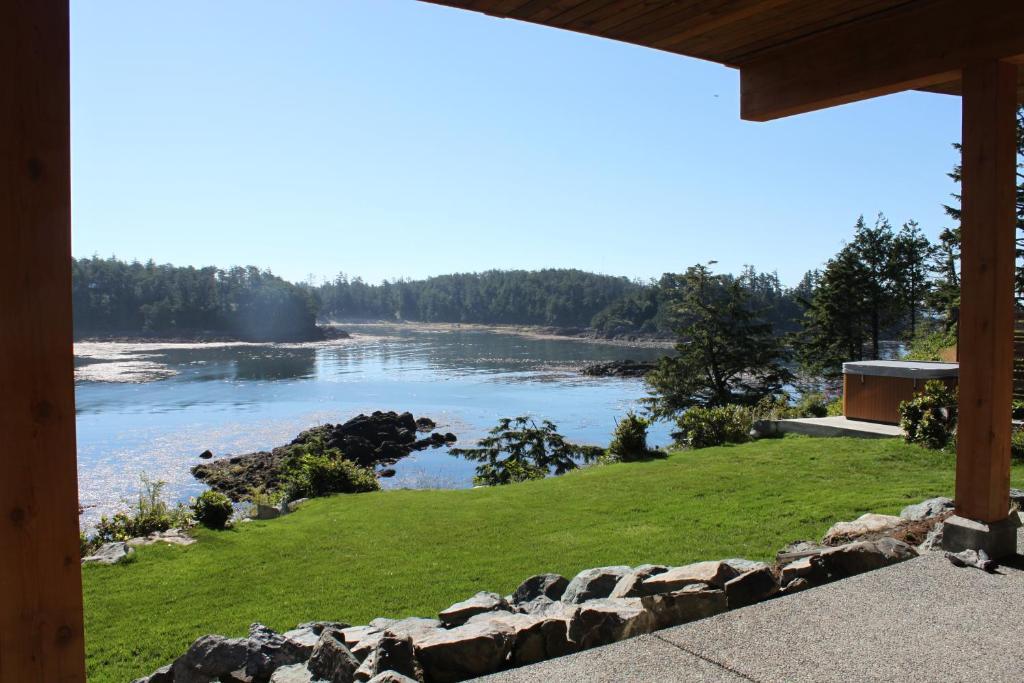 Cygnet Cove Suites Ucluelet Chambre photo