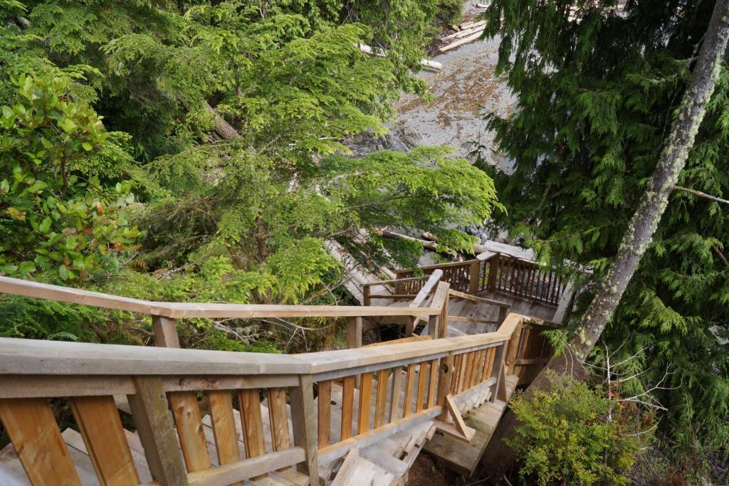 Cygnet Cove Suites Ucluelet Extérieur photo