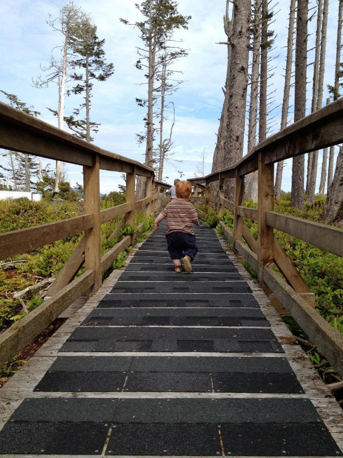 Cygnet Cove Suites Ucluelet Chambre photo